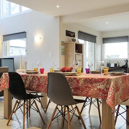 Prázdninový dům 3 Bedroom Cozy In Stgermainay-plage