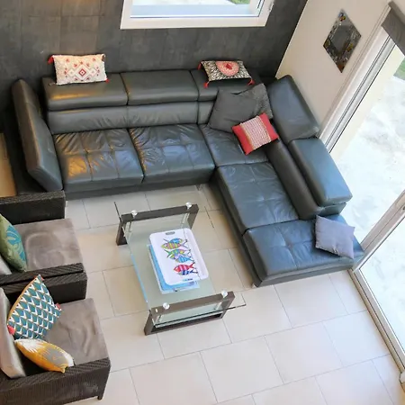 Feriehus 3 Bedroom Cozy In Stgermainay-plage *