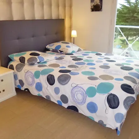 Gorgeous In Stgermainay-plage