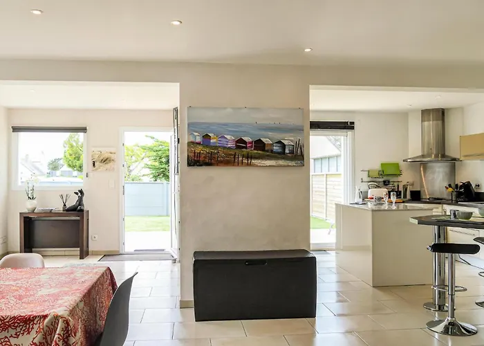 Gorgeous In Stgermainay-plage Saint-Germain-sur-Ay